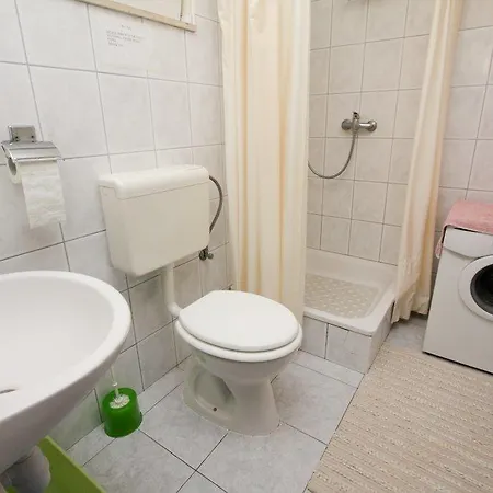 Miljenko Tomic 2 Supetar