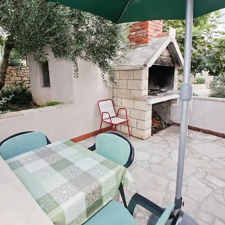 Miljenko Tomic 2 Lejlighed